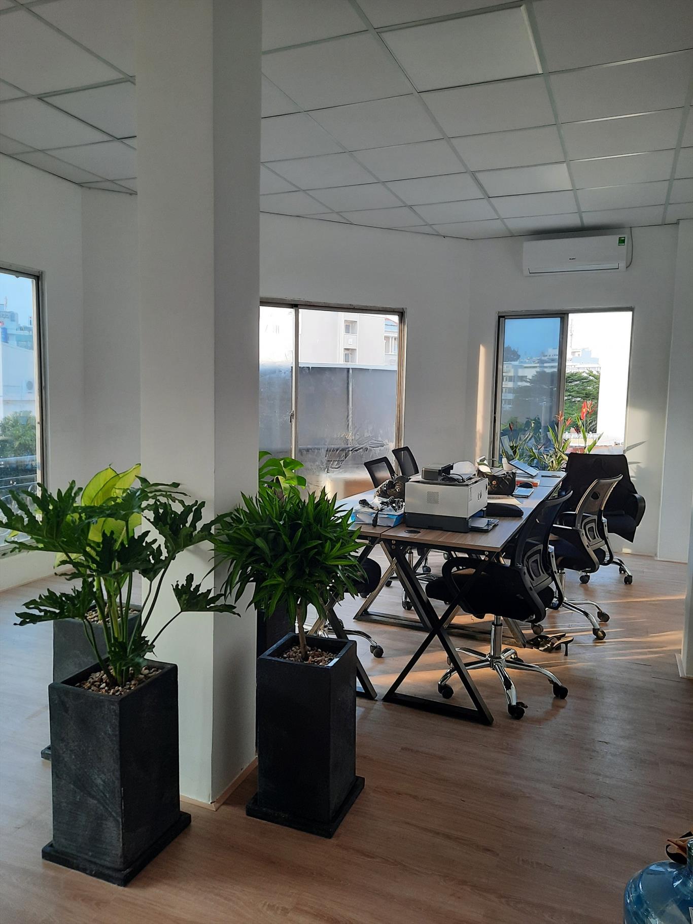 Phân Tích Ưu Và Nhược Điểm Của Văn Phòng Truyền Thống, Co-working, Văn Phòng Trọn Gói Phân Tích Ưu Và Nhược Điểm Của Văn Phòng Truyền Thống, Co-working, Văn Phòng Trọn Gói